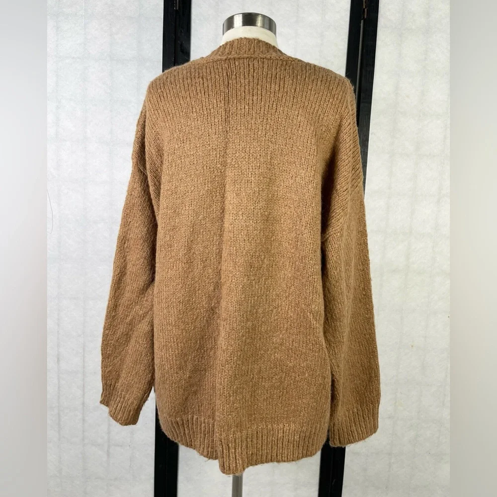 J. Crew Classic Brown Crew Neck Sweater. L